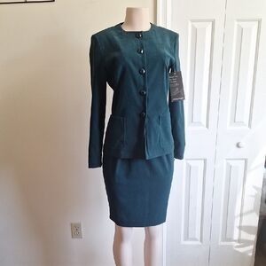 Liz Claiborne Vintage NWT Green Skirt Suit Set Size 6 | 90s Classic Career Wear